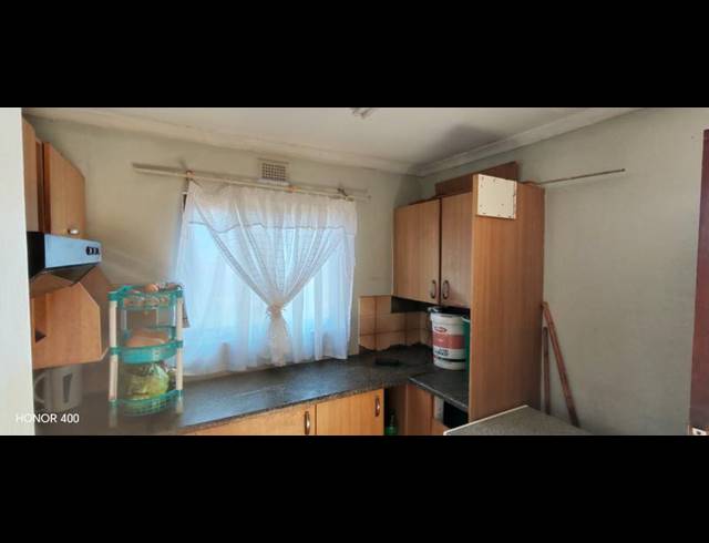 3 BEDROOM HOUSE FOR SALE IN ASHDOWN
